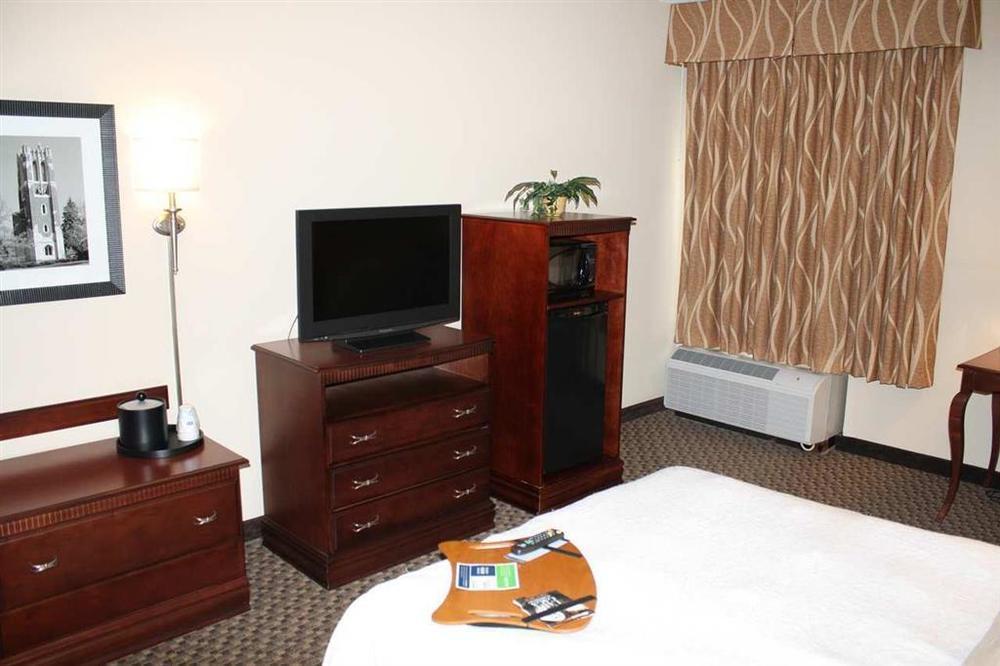 Hampton Hotel 3*
